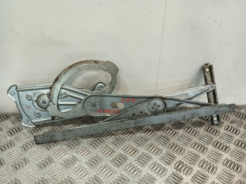 Recambio de elevalunas delantero izquierdo para renault scenic iii 1.2 16v referencia OEM IAM 966024106 807212569R 966416103