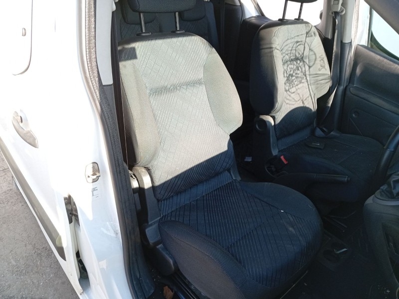 Recambio de asiento delantero derecho para peugeot partner origin monospace (g_) 1.6 hdi 75 referencia OEM IAM   