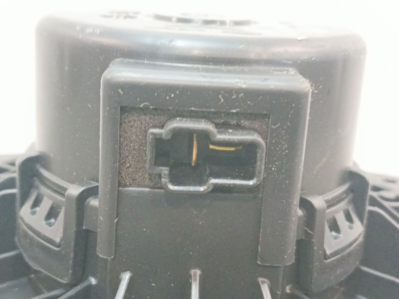 Recambio de motor calefaccion para kia xceed (cd) 1.5 t-gdi mhev referencia OEM IAM EB1D1NXJAA  