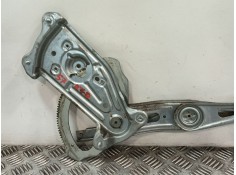 Recambio de elevalunas trasero derecho para renault scenic iii 1.2 16v referencia OEM IAM 827208148R 966415103  2