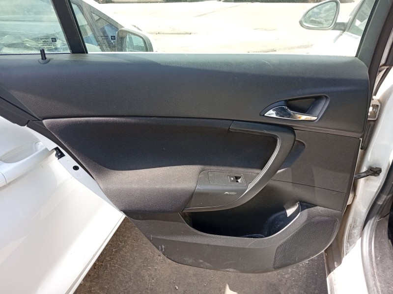 Recambio de elevalunas trasero izquierdo para opel insignia a (g09) 2.0 cdti (68) referencia OEM IAM 20952723  