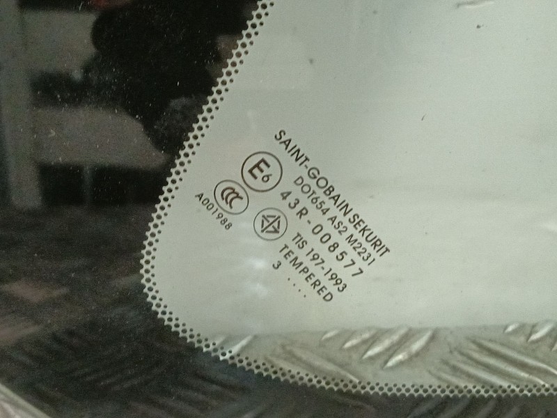 Recambio de luna custodia trasera izquierda para mazda 3 berlina (bk) referencia OEM IAM BP4K50N50  