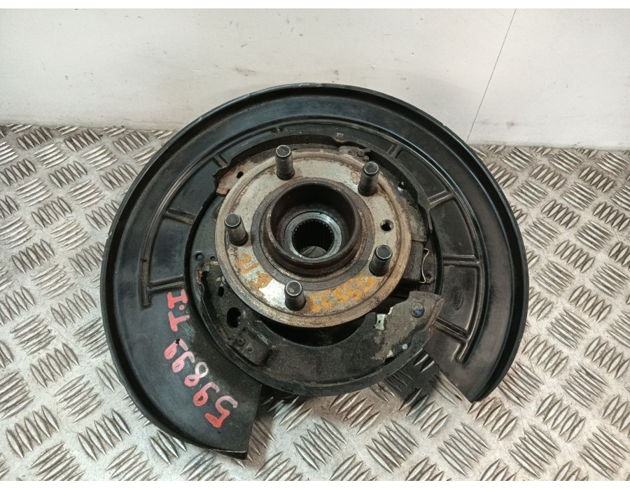Recambio de mangueta trasera izquierda para land rover discovery iv (l319) 3.0 sdv6 4x4 referencia OEM IAM LR045825  