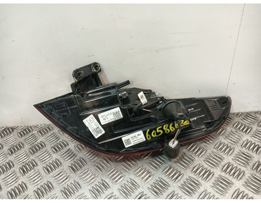 Recambio de piloto trasero izquierdo para kia xceed (cd) 1.5 t-gdi mhev referencia OEM IAM 92403J7350 92401J7350 