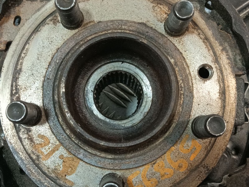 Recambio de mangueta trasera izquierda para land rover discovery iv (l319) 3.0 sdv6 4x4 referencia OEM IAM LR045825  