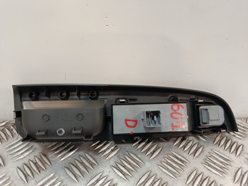 Recambio de mando elevalunas delantero izquierdo para volkswagen golf v (1k1) 1.9 tdi referencia OEM IAM 1K4868049C 1K4959857B 
