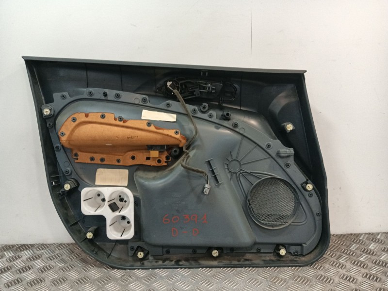 Recambio de guarnecido puerta delantera derecha para ford fiesta vi (cb1, ccn) 1.25 referencia OEM IAM FDR8A61A23942A  