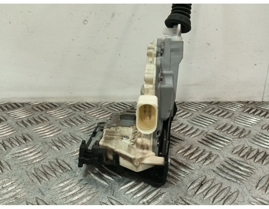Recambio de cerradura puerta delantera derecha para volkswagen tiguan (5n_) 1.4 tsi 4motion referencia OEM IAM 3C1837016B 3C1837