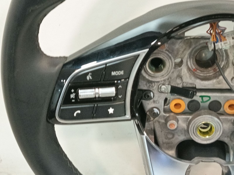 Recambio de volante para kia xceed (cd) 1.5 t-gdi mhev referencia OEM IAM 6440388 649992800A 