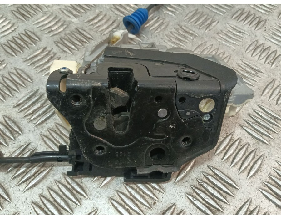Recambio de cerradura puerta trasera derecha para volkswagen tiguan (5n_) 1.4 tsi 4motion referencia OEM IAM 3C4839016B 3C483901