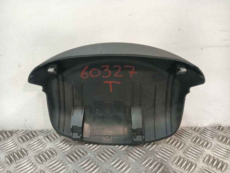 Recambio de moldura para seat toledo iv (kg3) 1.6 tdi referencia OEM IAM 5JA867755  