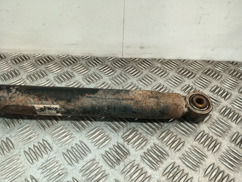 Recambio de amortiguador trasero para audi a4 allroad quattro (8k) referencia OEM IAM 8K0513035AC  