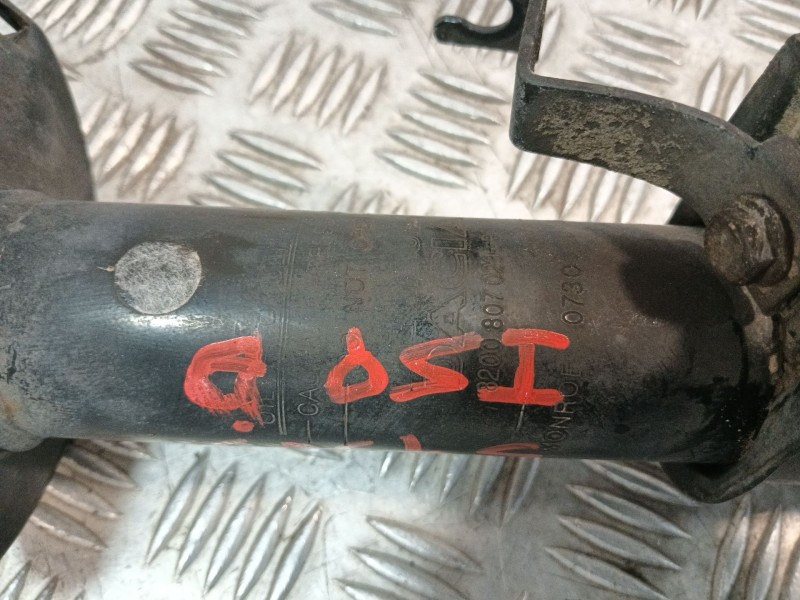 Recambio de amortiguador delantero para dacia sandero (bs_) 1.2 16v referencia OEM IAM 8200807029  