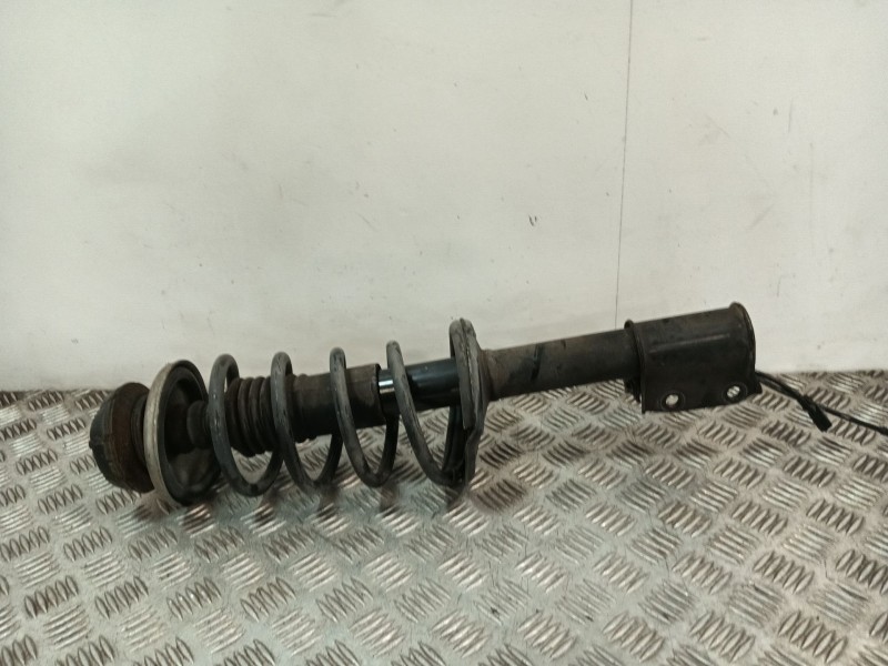 Recambio de amortiguador delantero para dacia sandero (bs_) 1.2 16v referencia OEM IAM 8200807029B  