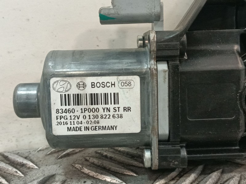 Recambio de motor elevalunas trasero derecho para hyundai ix20 (jc) 1.4 referencia OEM IAM 834601P000 0130822638 