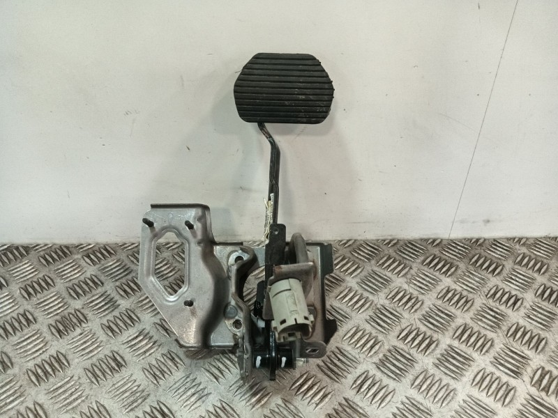 Recambio de pedal freno para opel crossland x / crossland (p17, p2qo) 1.2 (75) referencia OEM IAM 9683292480 84PLCL 