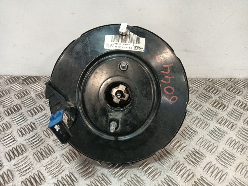 Recambio de servofreno para opel crossland x / crossland (p17, p2qo) 1.2 (75) referencia OEM IAM 9813761080 88MLG7 