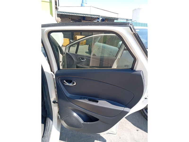 Recambio de elevalunas trasero derecho para renault captur i (j5_, h5_) 1.5 dci 90 referencia OEM IAM 827009380R  