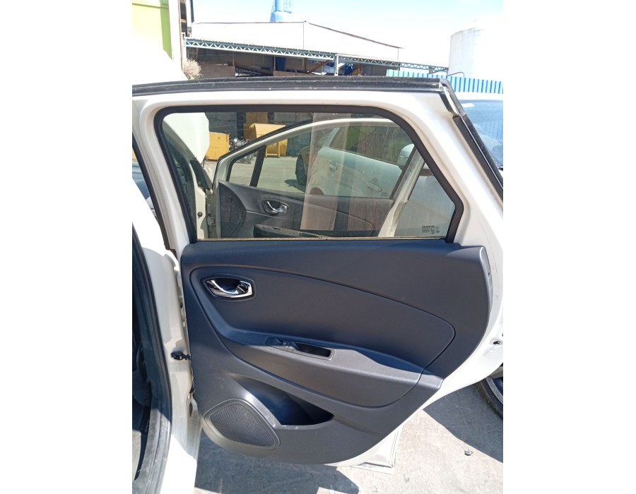 Recambio de elevalunas trasero derecho para renault captur i (j5_, h5_) 1.5 dci 90 referencia OEM IAM 827009380R  