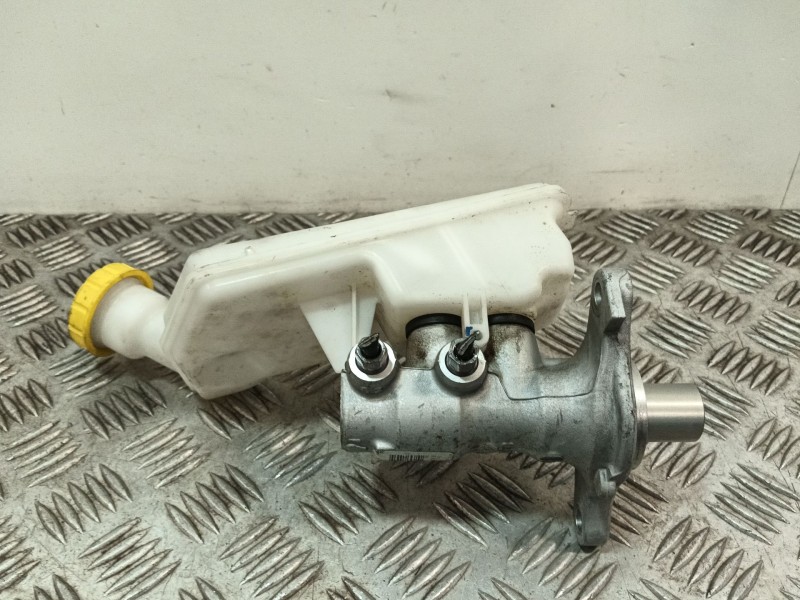 Recambio de bomba freno para opel crossland x / crossland (p17, p2qo) 1.2 (75) referencia OEM IAM 32069745  