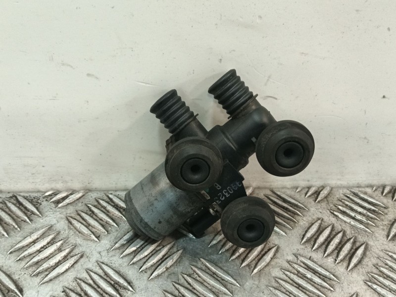 Recambio de valvula intercambio de calefaccion para bmw serie 3 berlina (e46) 320d referencia OEM IAM 64118369805 1147412144 