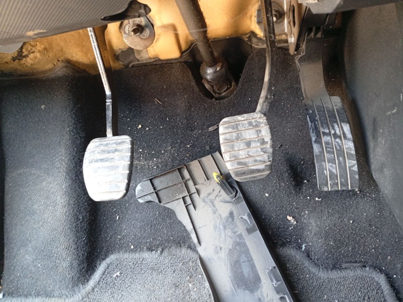 Recambio de pedal embrague para renault captur i (j5_, h5_) 1.5 dci 90 referencia OEM IAM 465036584R  