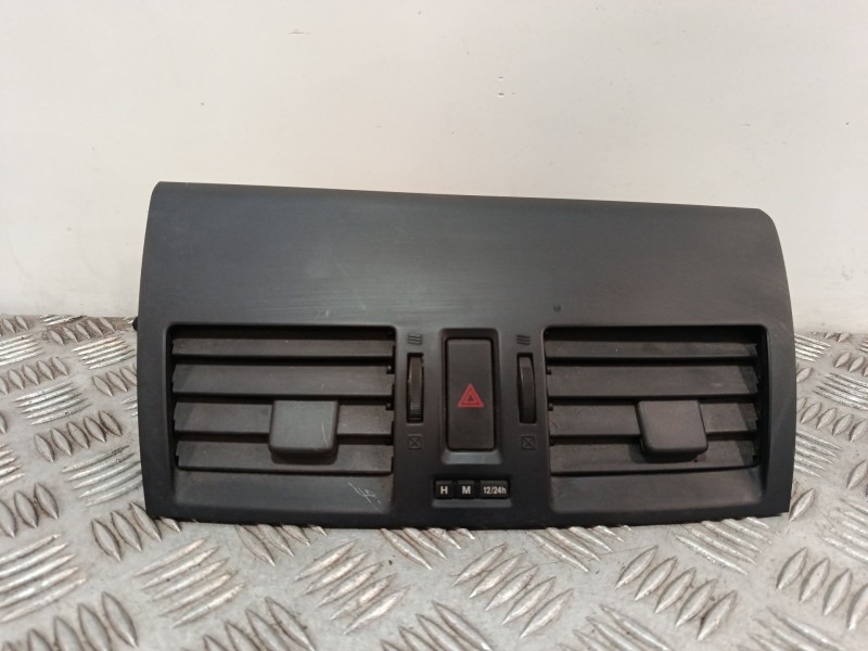 Recambio de rejilla aireadora para mazda 3 lim. (bl) referencia OEM IAM BBP355211  