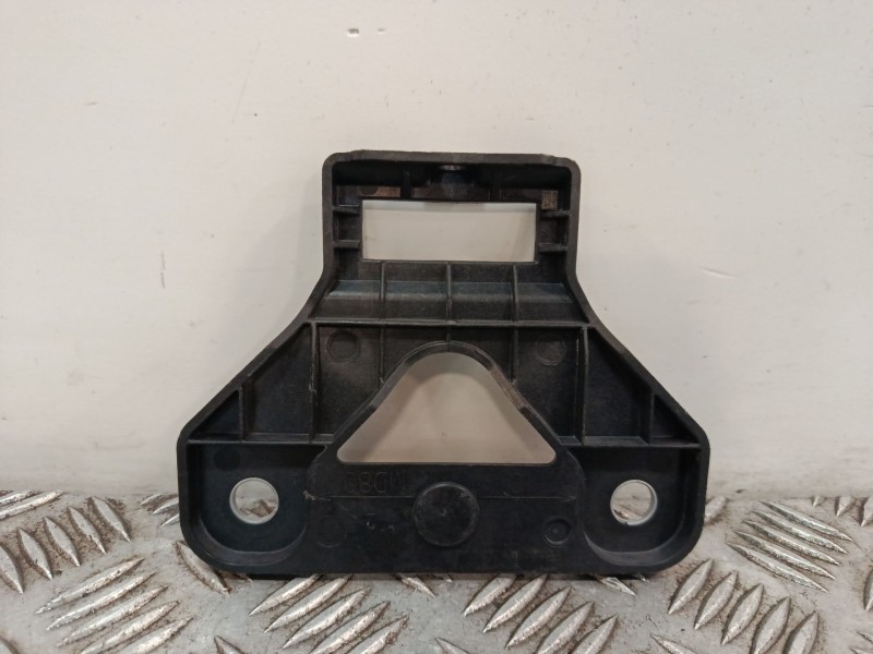 Recambio de plastico varios para renault scénic iv (j9_) 1.5 dci 110 referencia OEM IAM 622401633R  