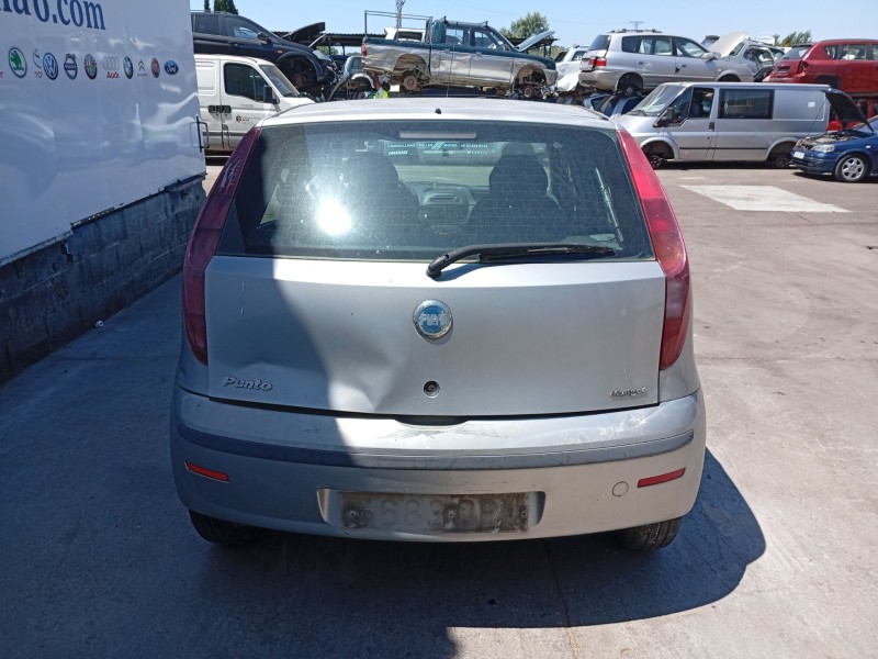 fiat punto (188_) del año 2005