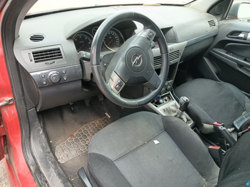 opel astra h (a04) del año 2006