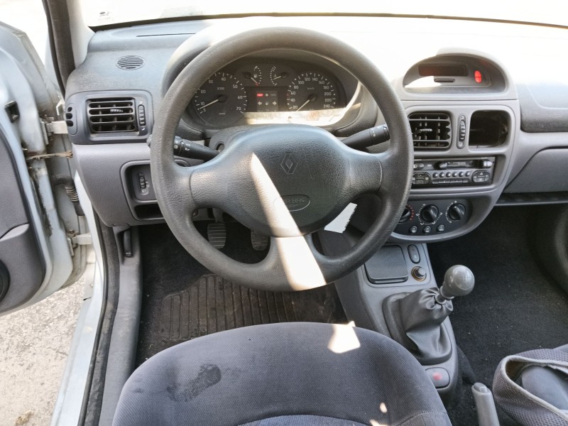 renault clio ii (bb_, cb_) del año 1999