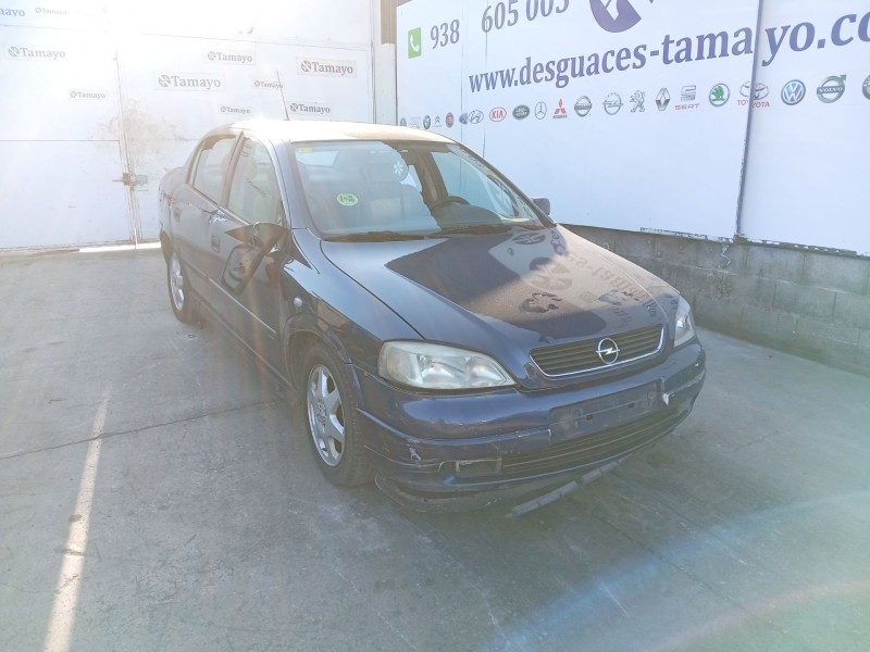 opel astra g sedán (t98) del año 2001