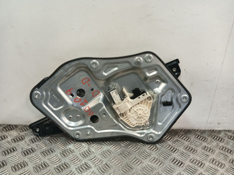 Recambio de elevalunas delantero derecho para skoda yeti (5l) 1.2 tsi referencia OEM IAM 5L0837402 5L0837462 8K0959812