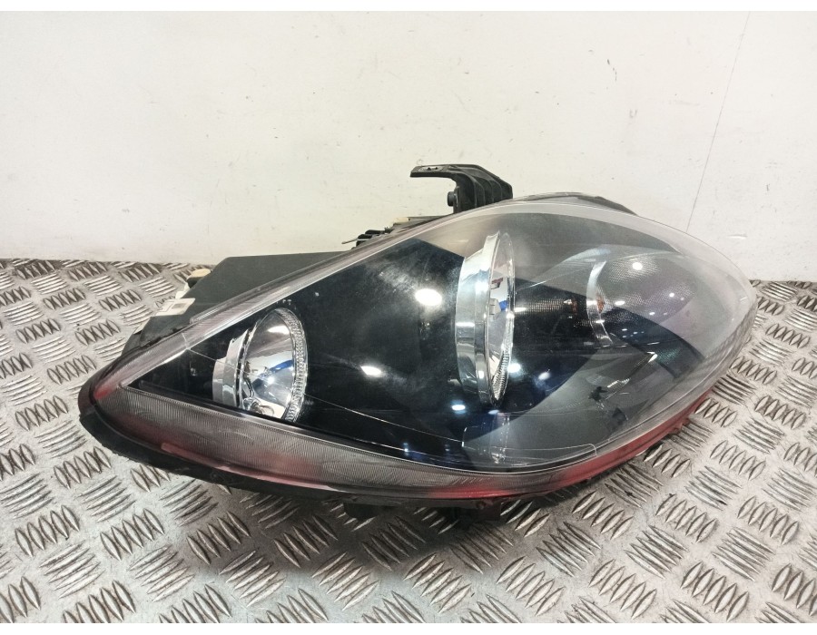 Recambio de faro derecho para seat altea xl (5p5, 5p8) 1.6 tdi referencia OEM IAM 5P1941006E 5P1941034B 89320105