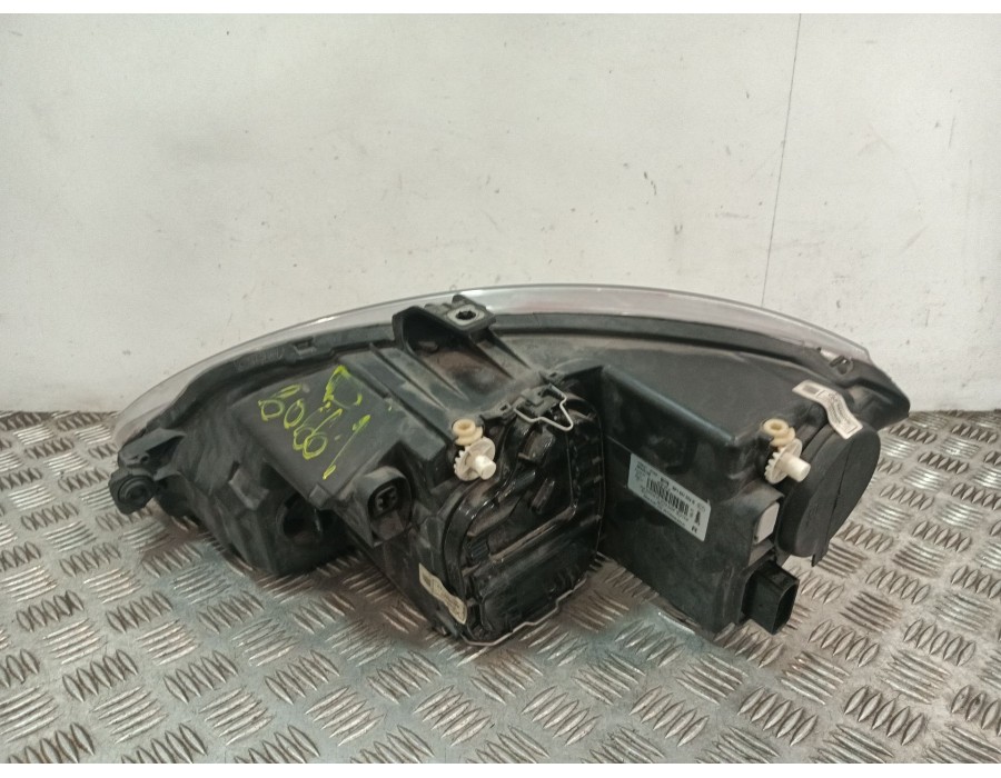 Recambio de faro derecho para seat altea xl (5p5, 5p8) 1.6 tdi referencia OEM IAM 5P1941006E 5P1941034B 89320105