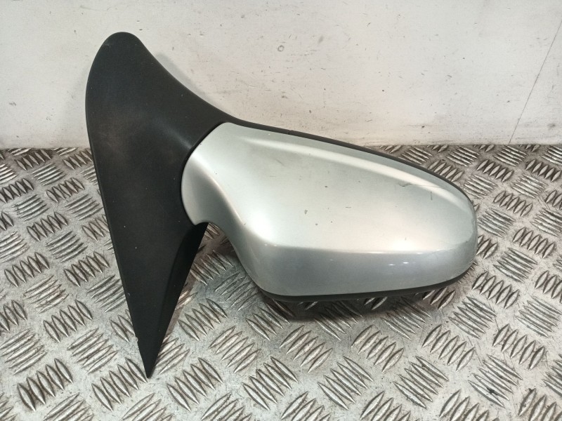 Recambio de retrovisor derecho para opel astra h (a04) 1.7 cdti (l48) referencia OEM IAM 13312948 430226 