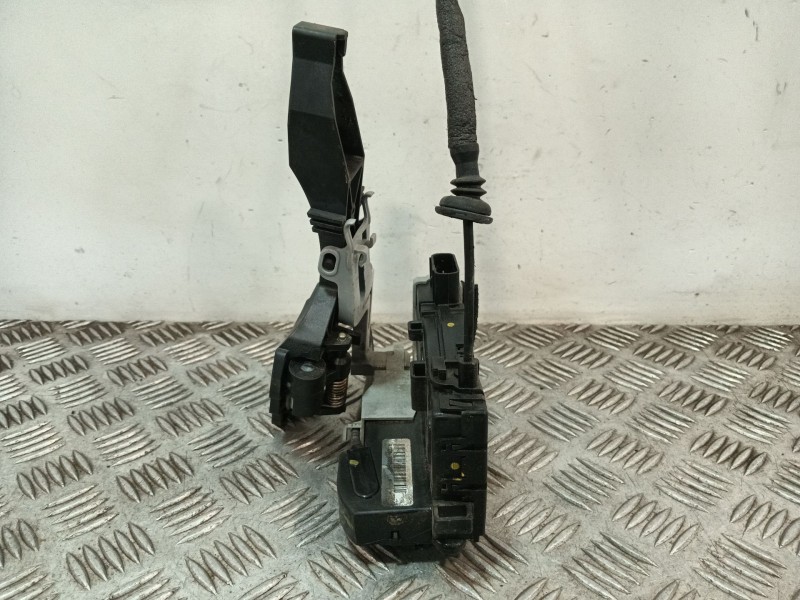 Recambio de cerradura puerta delantera derecha para hyundai ix20 (jc) 1.4 referencia OEM IAM 813201K020  