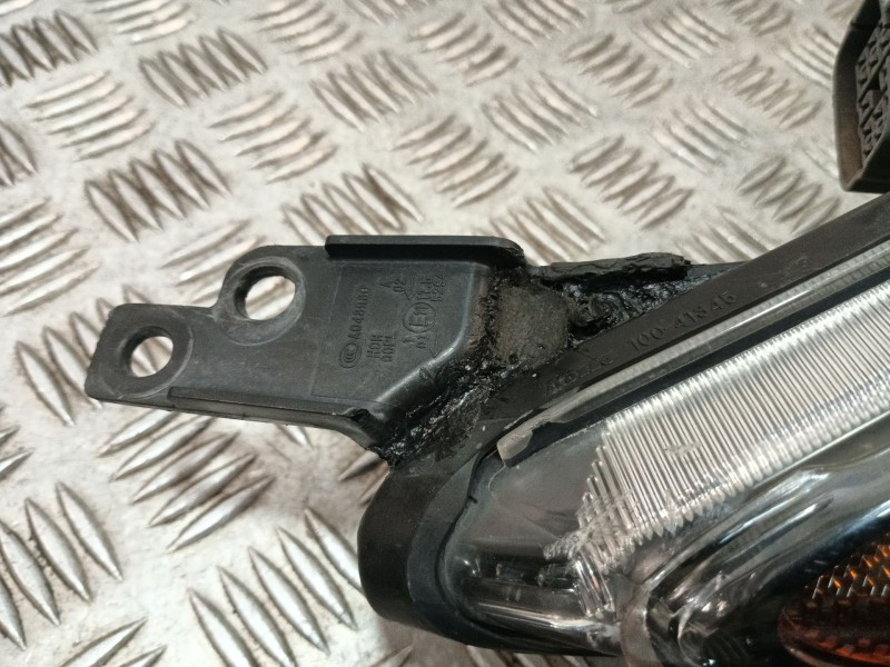 Recambio de faro derecho para mazda 3 sedán (bl) 1.6 mzr (bl12) referencia OEM IAM BBP2510K0L  