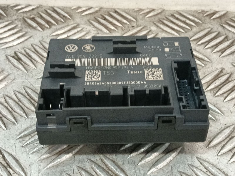 Recambio de modulo electronico para skoda yeti (5l) 1.2 tsi referencia OEM IAM 7N0959792E 7N0959792A 
