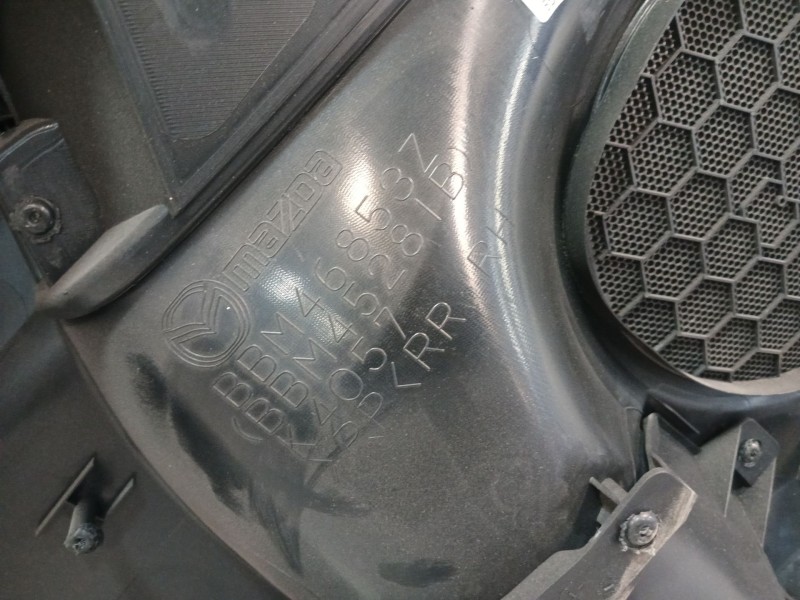 Recambio de guarnecido puerta trasera derecha para mazda 3 lim. (bl) referencia OEM IAM BBM46853Z BBM45281B BBM46853X