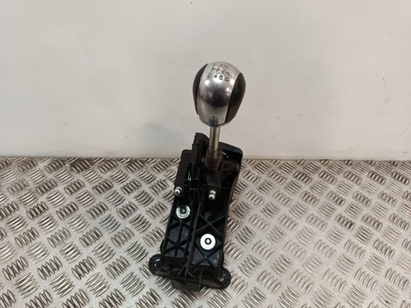 Recambio de palanca cambio para ford ecosport 1.0 ecoboost referencia OEM IAM 2180120  