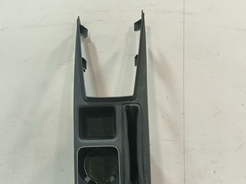 Recambio de consola central para ford ecosport 1.0 ecoboost referencia OEM IAM GN15A044K15 GN15A044L49A 