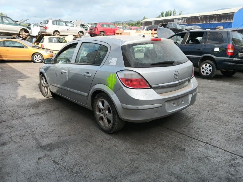 opel astra h (a04) del año 2006
