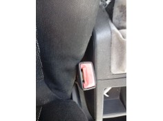 Recambio de enganche cinturon delantero izquierdo para opel astra h (a04) 1.6 (l48) referencia OEM IAM 13189098  