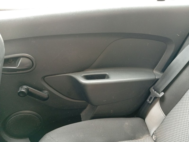 Recambio de guarnecido puerta trasera derecha para dacia sandero ii (b8_) tce 90 lpg (b8m1) referencia OEM IAM 829A01370R  