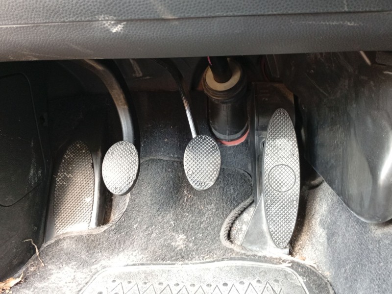 Recambio de pedal embrague para mini mini (r50, r53) one referencia OEM IAM 42261003  