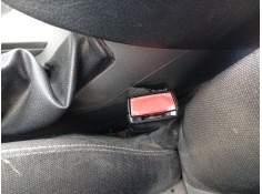 Recambio de enganche cinturon delantero izquierdo para ford focus ii (da_, hcp, dp) 1.6 referencia OEM IAM 33045730  