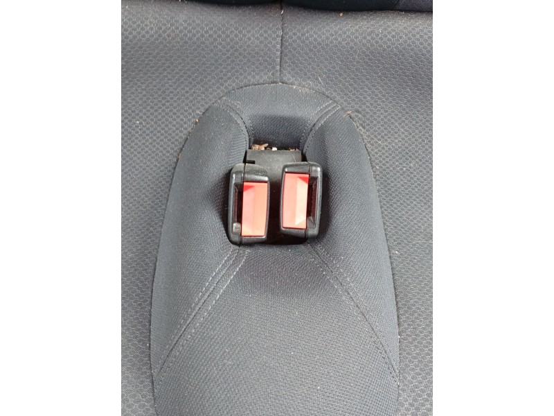 Recambio de enganche cinturon trasero izquierdo para mini mini (r50, r53) one referencia OEM IAM 5321261A  
