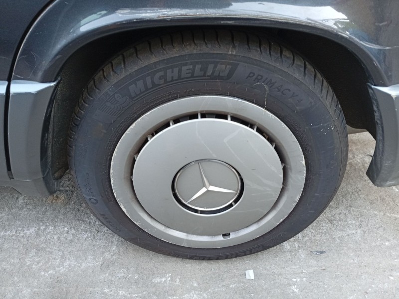 Recambio de mangueta trasera izquierda para mercedes-benz 190 (w201) e 2.0 (201.024) referencia OEM IAM 2023509408  