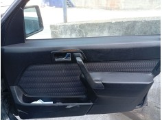 Recambio de guarnecido puerta delantera derecha para mercedes-benz 190 (w201) e 2.0 (201.024) referencia OEM IAM A2017201270  